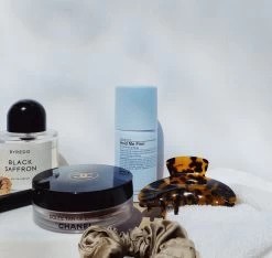 J Beverly Hills BLUE Hold Me Firm 100ml 7 J Beverly Hills BLUE Hold Me Firm 100ml -Stylingproducten Winkel 644216014736 holdmefirm 90ml